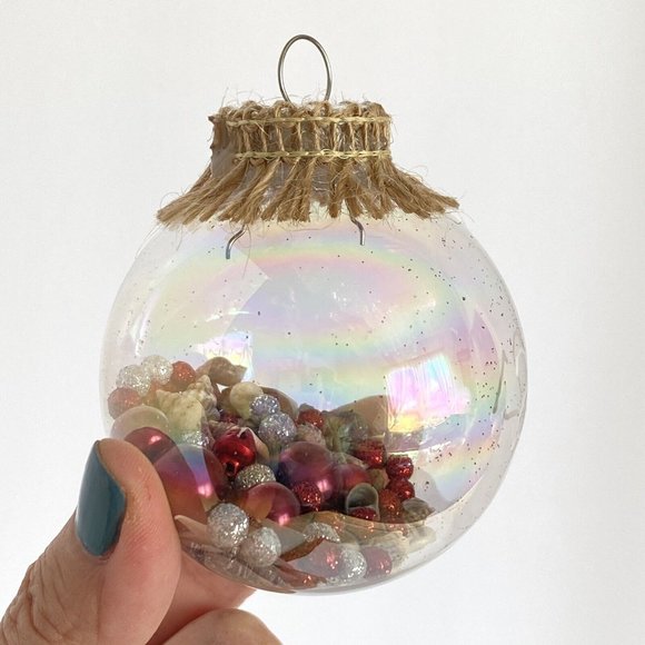 2021 Beach Theme Christmas Ornament Rainbow Shimmer Ball Shells Starfish - Picture 2 of 6